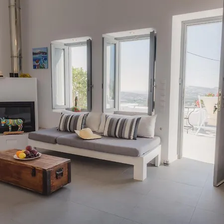 Vineyard Cycladic House *